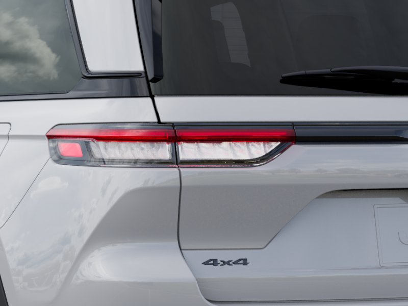 2025 Jeep Grand Cherokee Altitude X photo 3