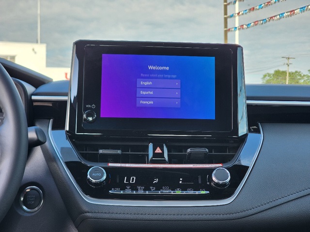2025 Toyota Corolla SE photo 8