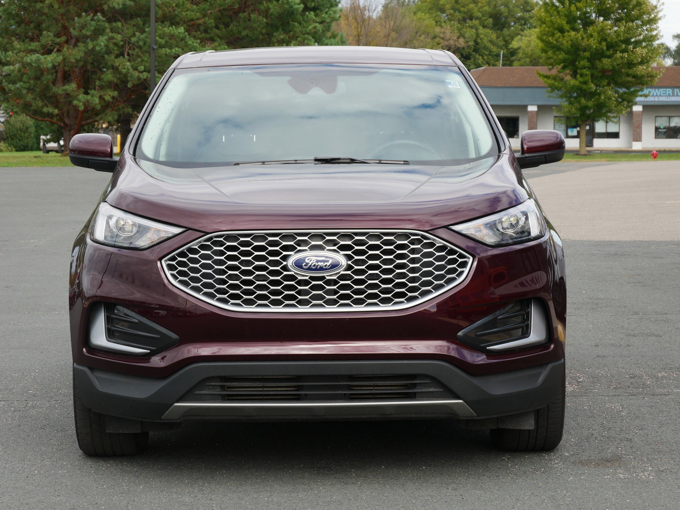 2024 Ford Edge SEL photo 3