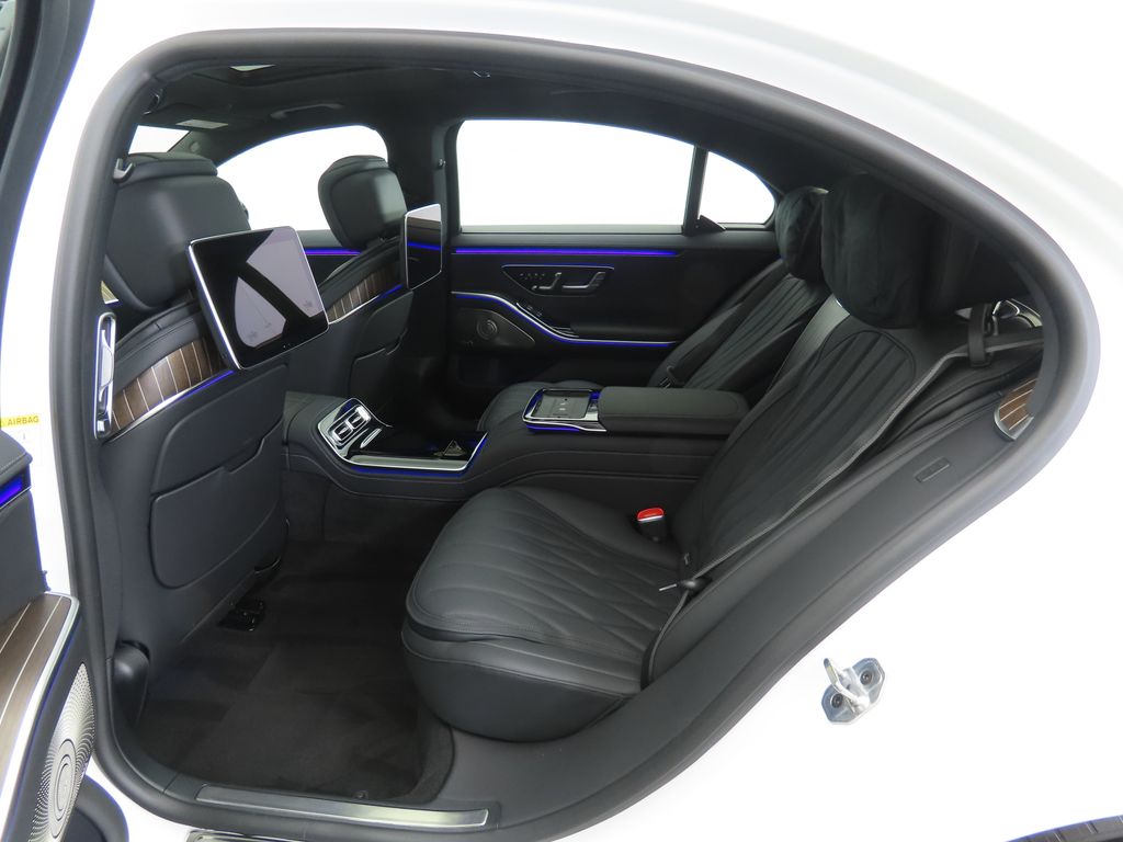 2026 Mercedes Benz S 63 e photo 19