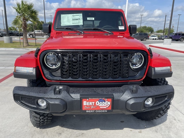 2025 Jeep Gladiator Willys photo 2