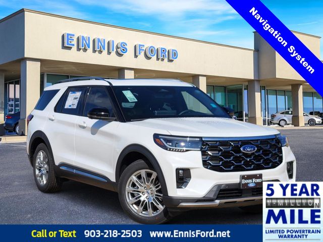 2026 Ford Explorer Platinum's photo