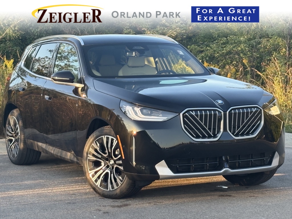 2026 BMW X3 30's photo