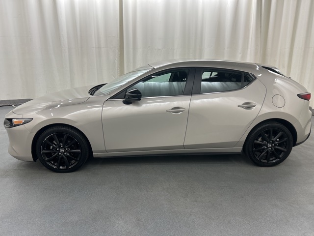 2024 Mazda Mazda3 2.5 Select Sport photo 3