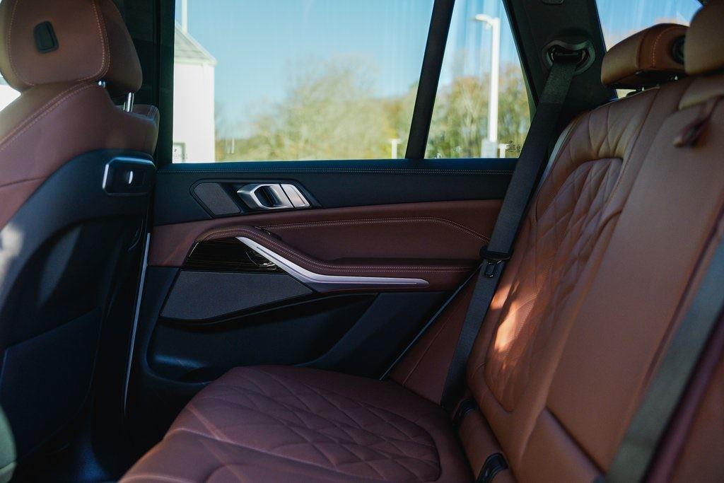New 2025 Mineral White Metallic BMW xDrive50e image 12