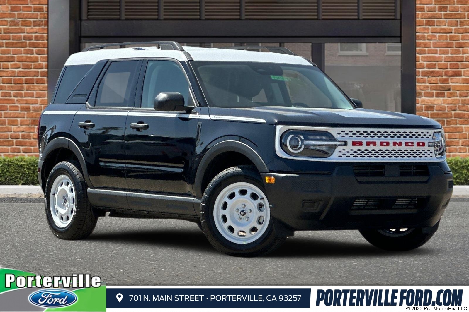 2025 Ford Bronco Sport Heritage's photo