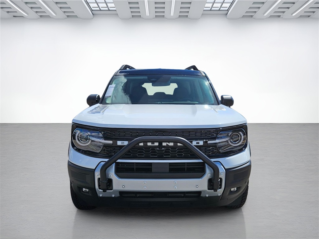 2025 Ford Bronco Sport Outer Banks photo 3