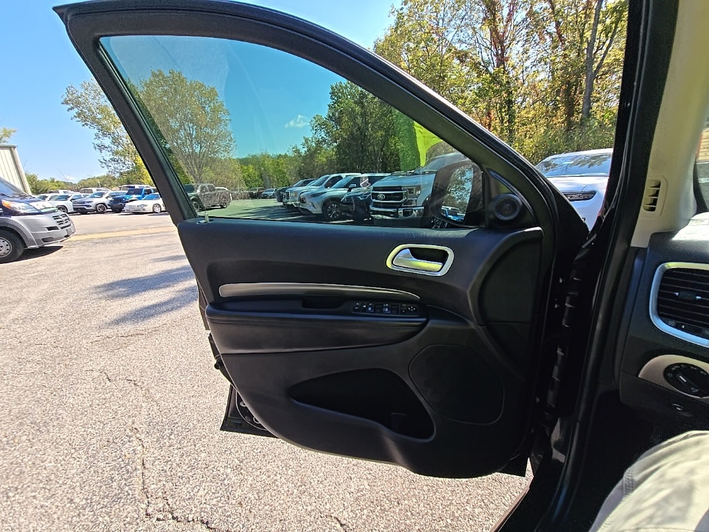 2019 Dodge Durango SXT photo 18