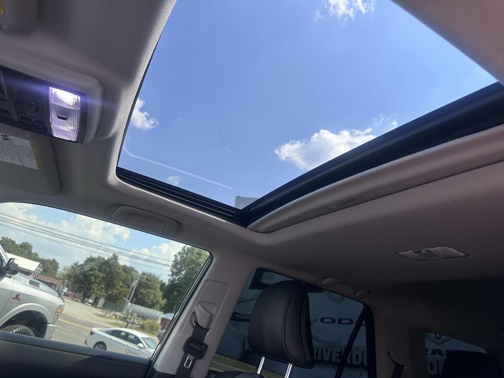 2024 Toyota 4Runner SR5 Premium photo 4