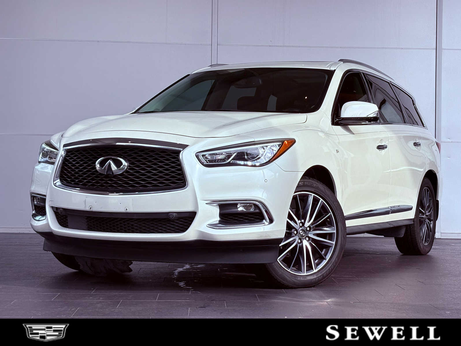 2018 INFINITI QX60 Base's photo