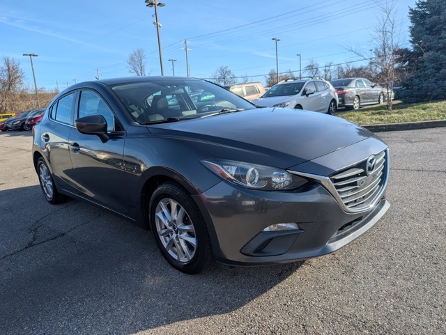 2016 Mazda MAZDA3 i Sport's photo