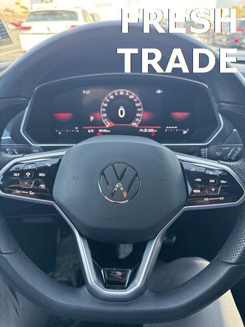 2024 Volkswagen Tiguan SE R-Line Black photo 3