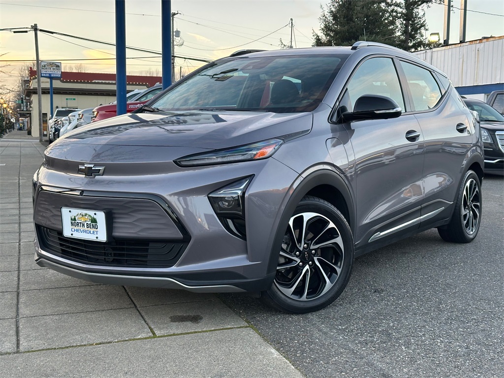 Used 2023 Chevrolet Bolt EUV Premier with VIN 1G1FZ6S09P4119287 for sale in North Bend, WA