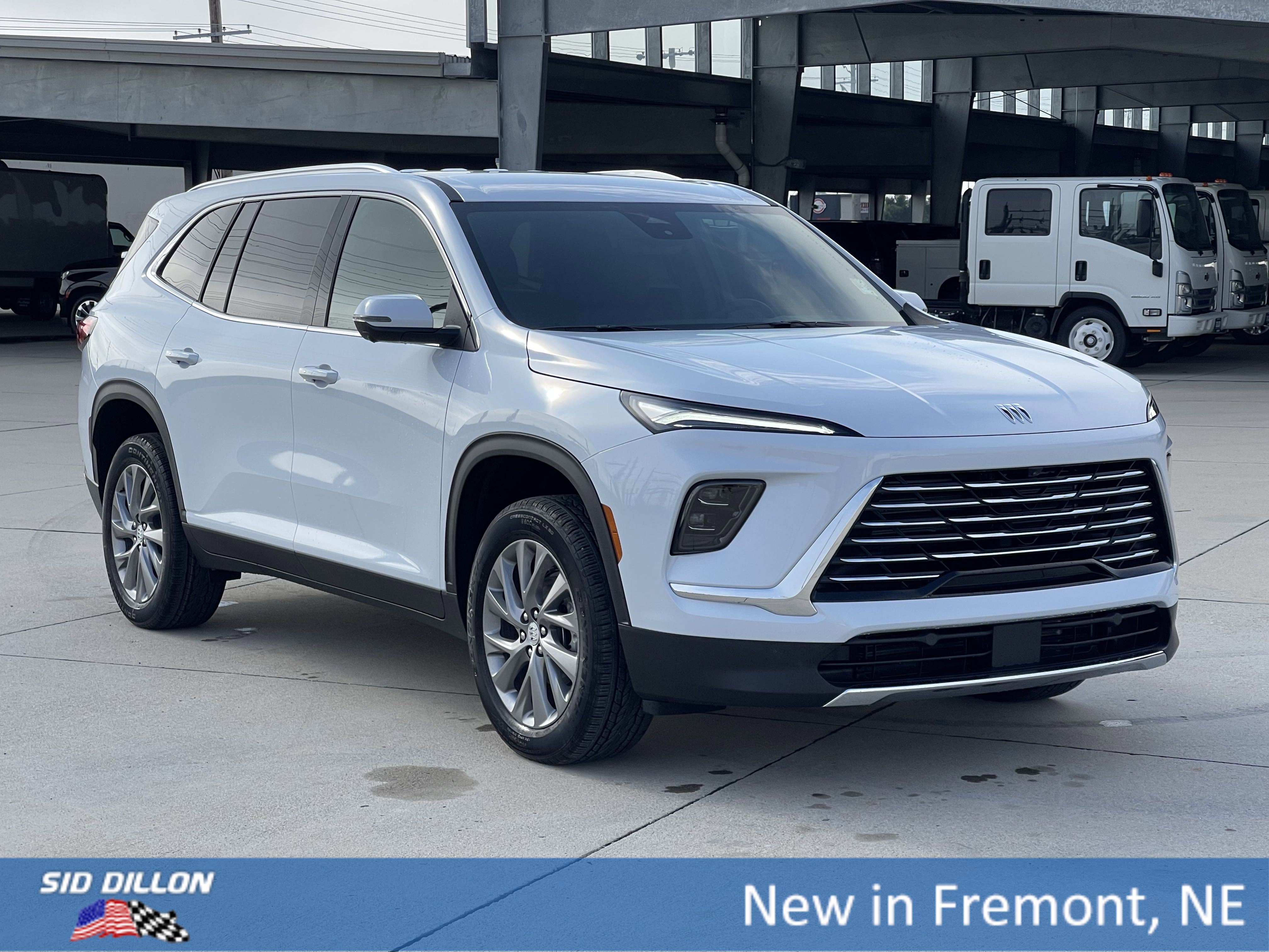 2026 Buick Enclave Preferred photo 8