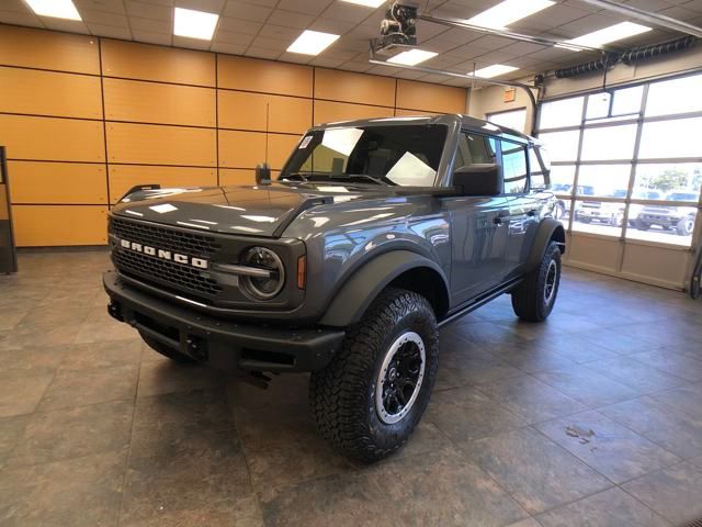 2025 Ford Bronco Badlands photo 3