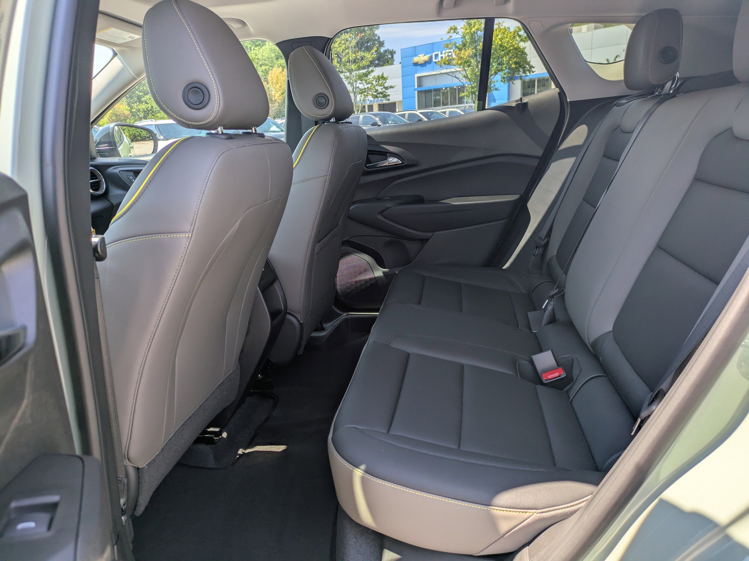 2025 Chevrolet Trax ACTIV photo 13