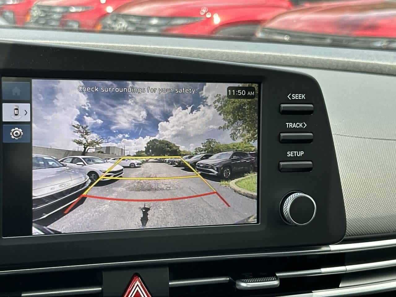 2025 Hyundai Elantra SE photo 17