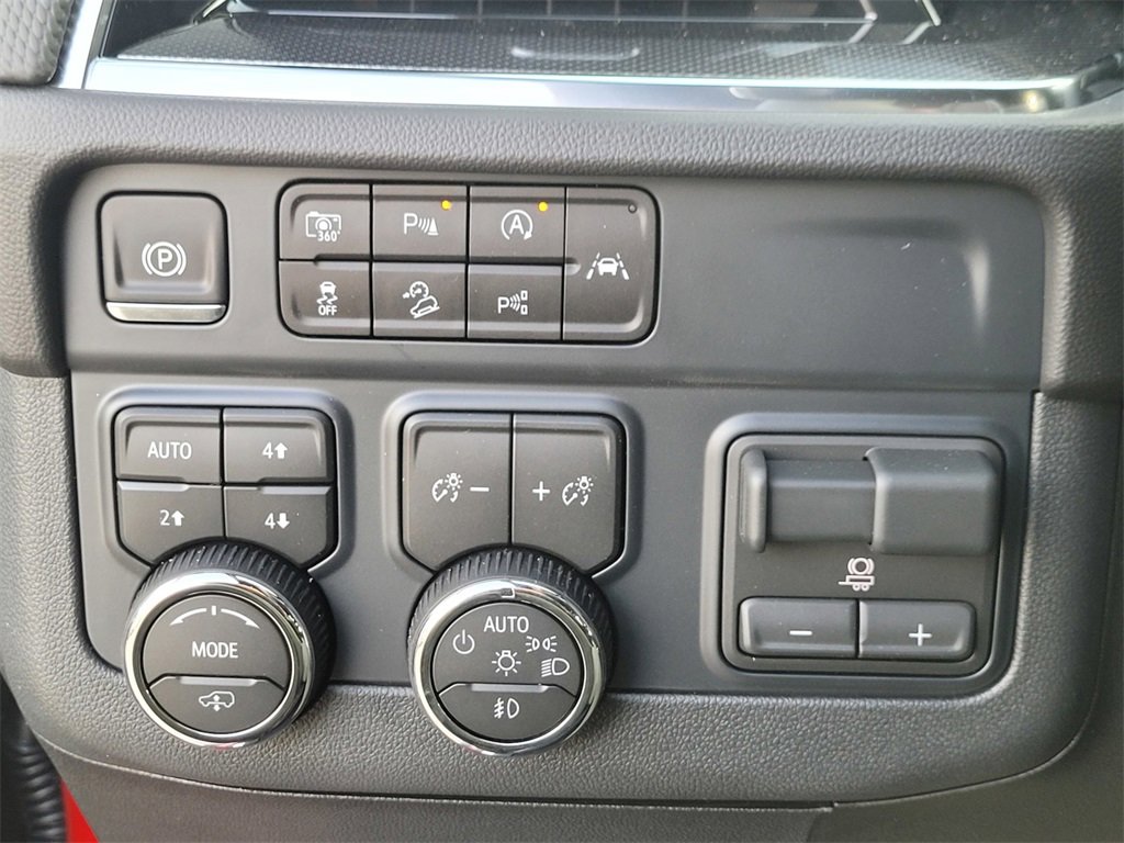2025 Chevrolet Tahoe RST photo 22