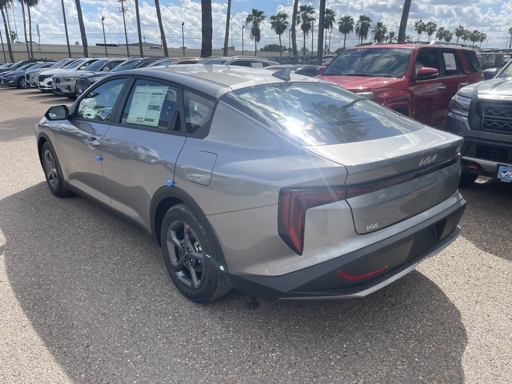 2025 Kia K4 LXS photo 5