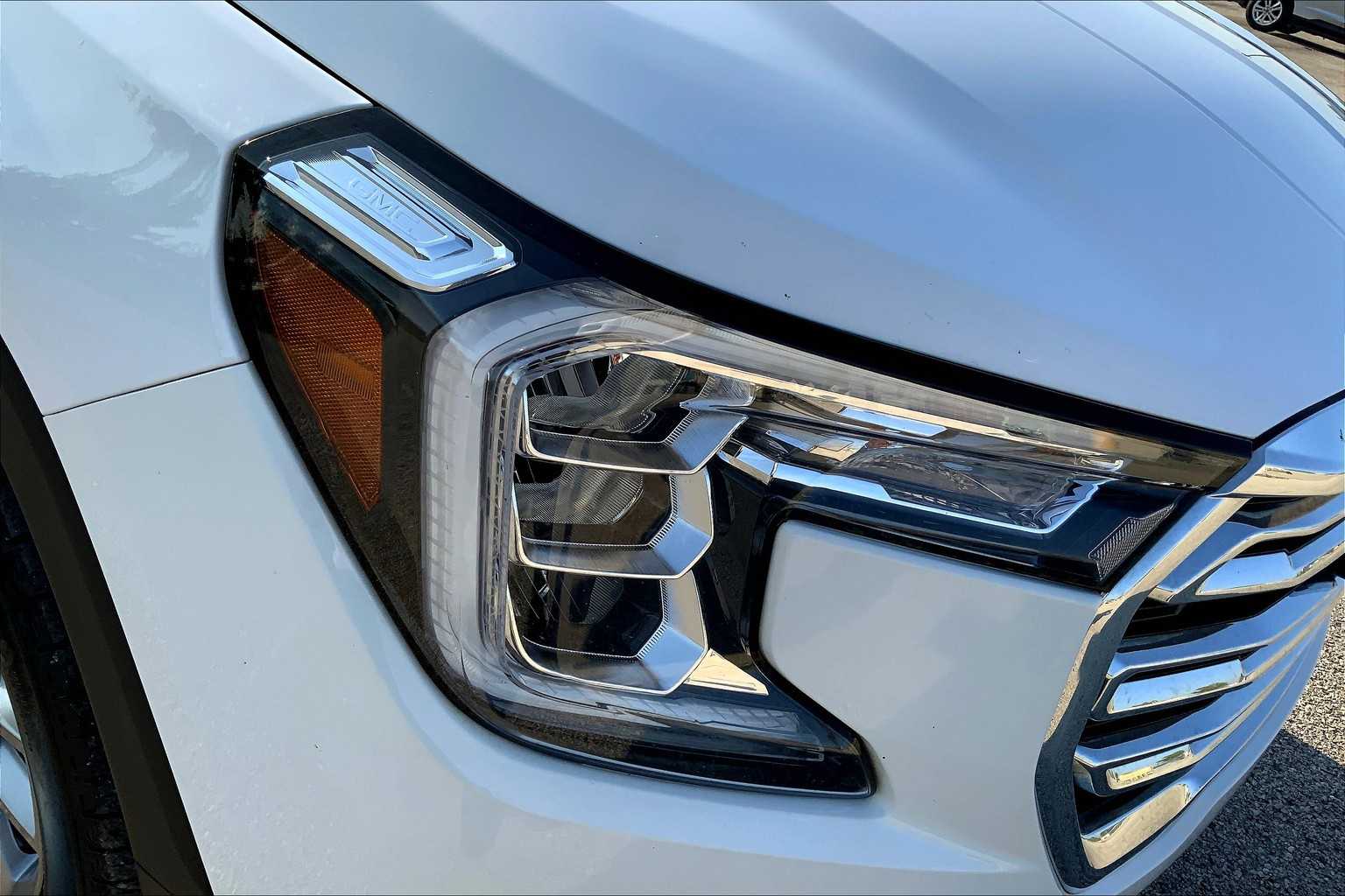 2024 Gmc Terrain SLT photo 23