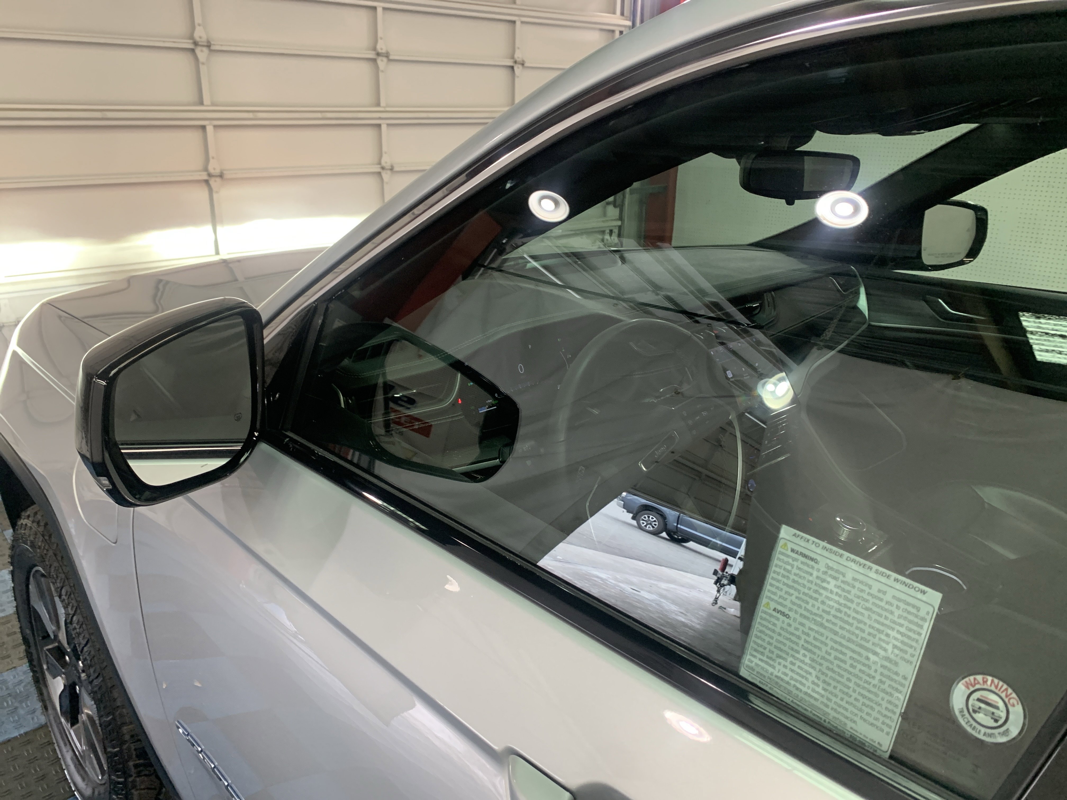 2024 Jeep Cherokee Limited 4xe photo 4