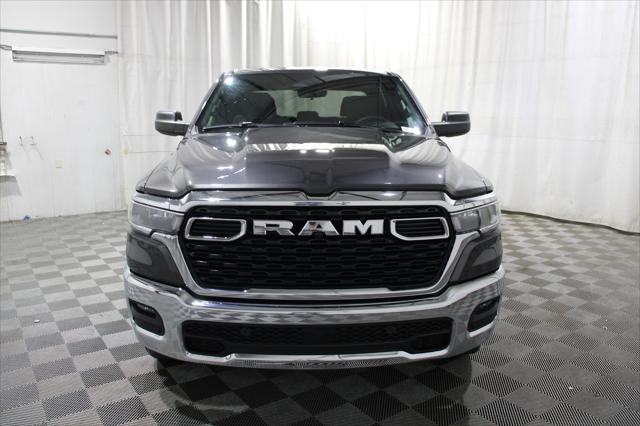 2025 Ram 1500 Big Horn photo 25