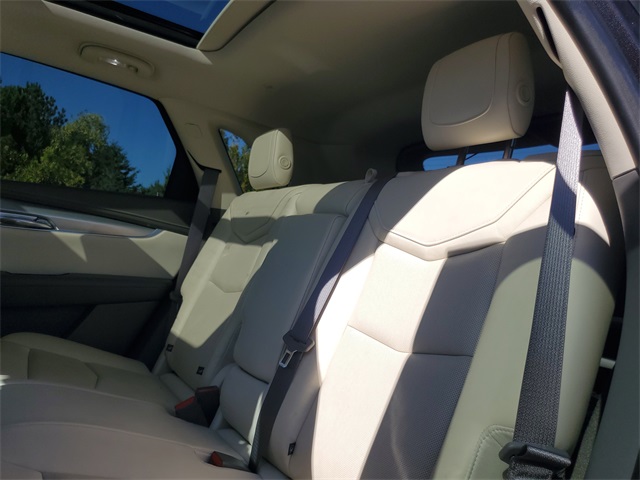 2018 Cadillac XT5 Luxury photo 9