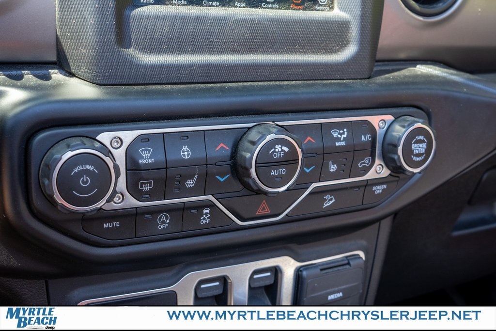 2020 Jeep Wrangler Sport S photo 21
