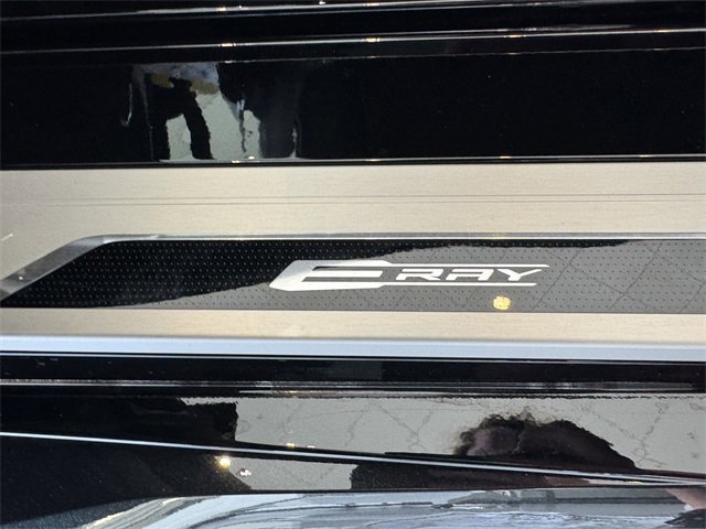 2025 Chevrolet Corvette E-Ray 2LZ photo 12