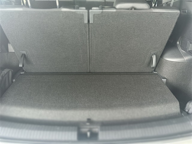 2023 Volkswagen Tiguan SE R-Line Black photo 23
