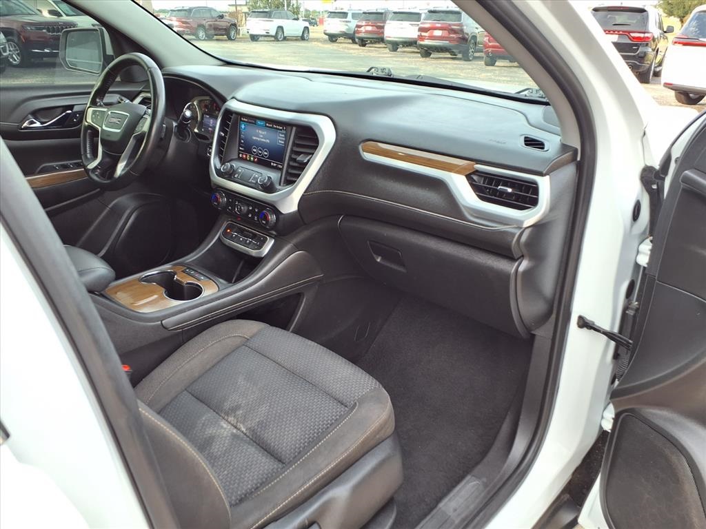 2020 Gmc Acadia SLE photo 9