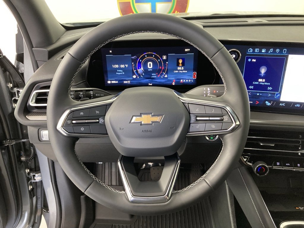 2026 Chevrolet Traverse photo 7