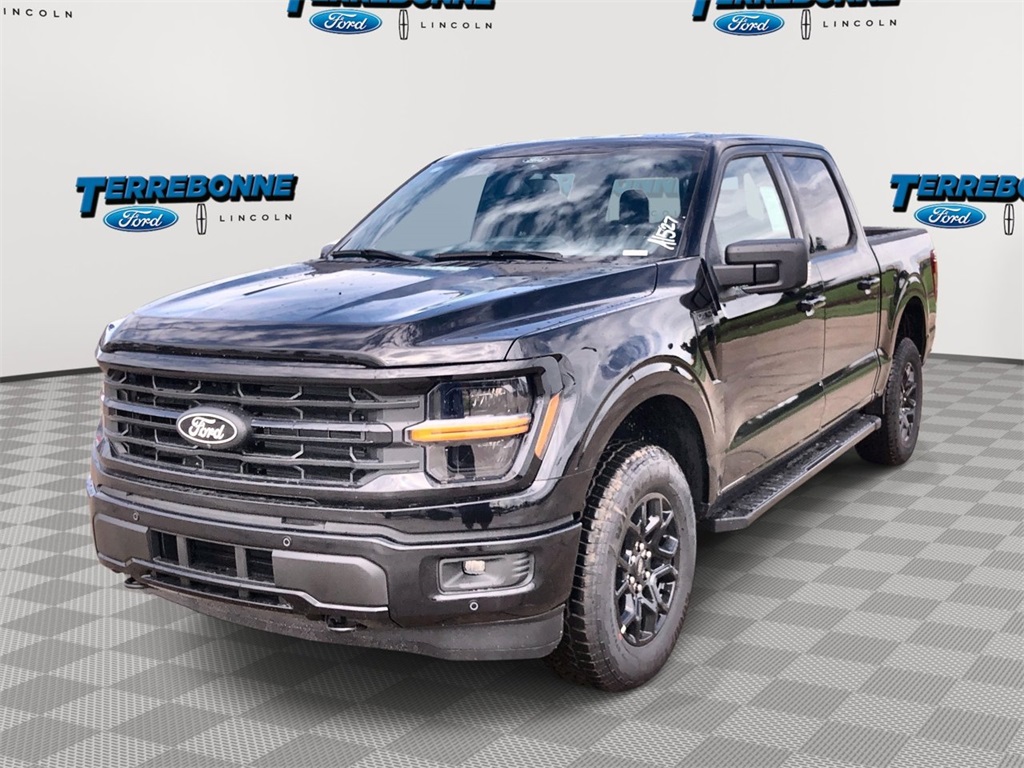 2025 Ford F-150 XLT's photo