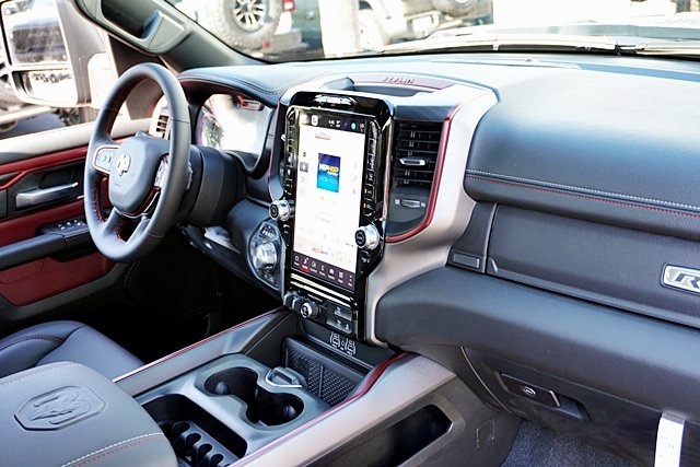 New 2026 Diamond Black Crystal Pearl-Coat Exterior Paint RAM Rebel image 13