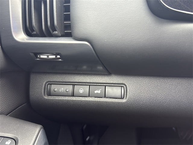 2025 Nissan Pathfinder Rock Creek photo 22