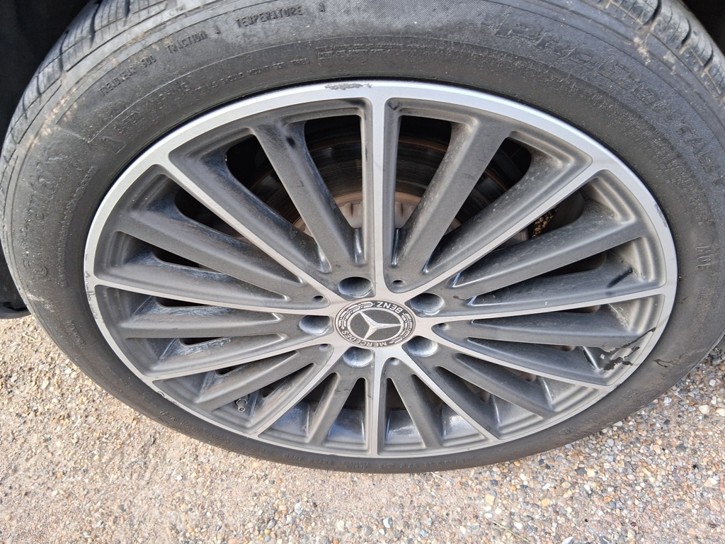 2021 Mercedes Benz C 300 photo 3