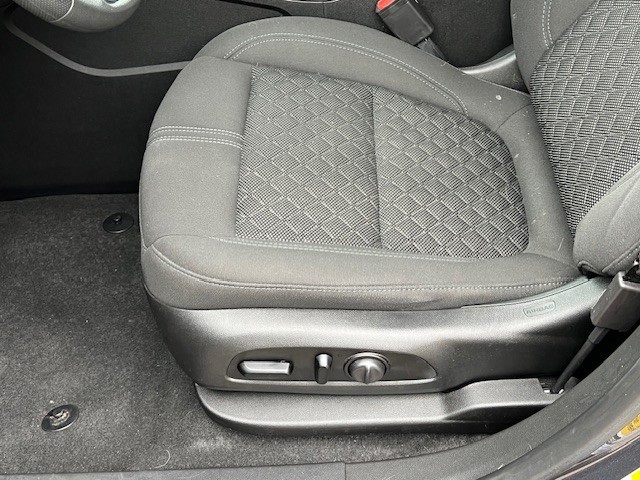 2021 Chevrolet Blazer 1LT photo 32
