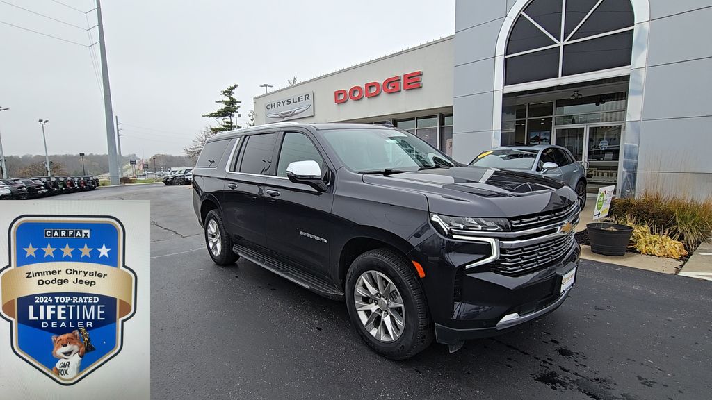 2023 Chevrolet Suburban Premier's photo