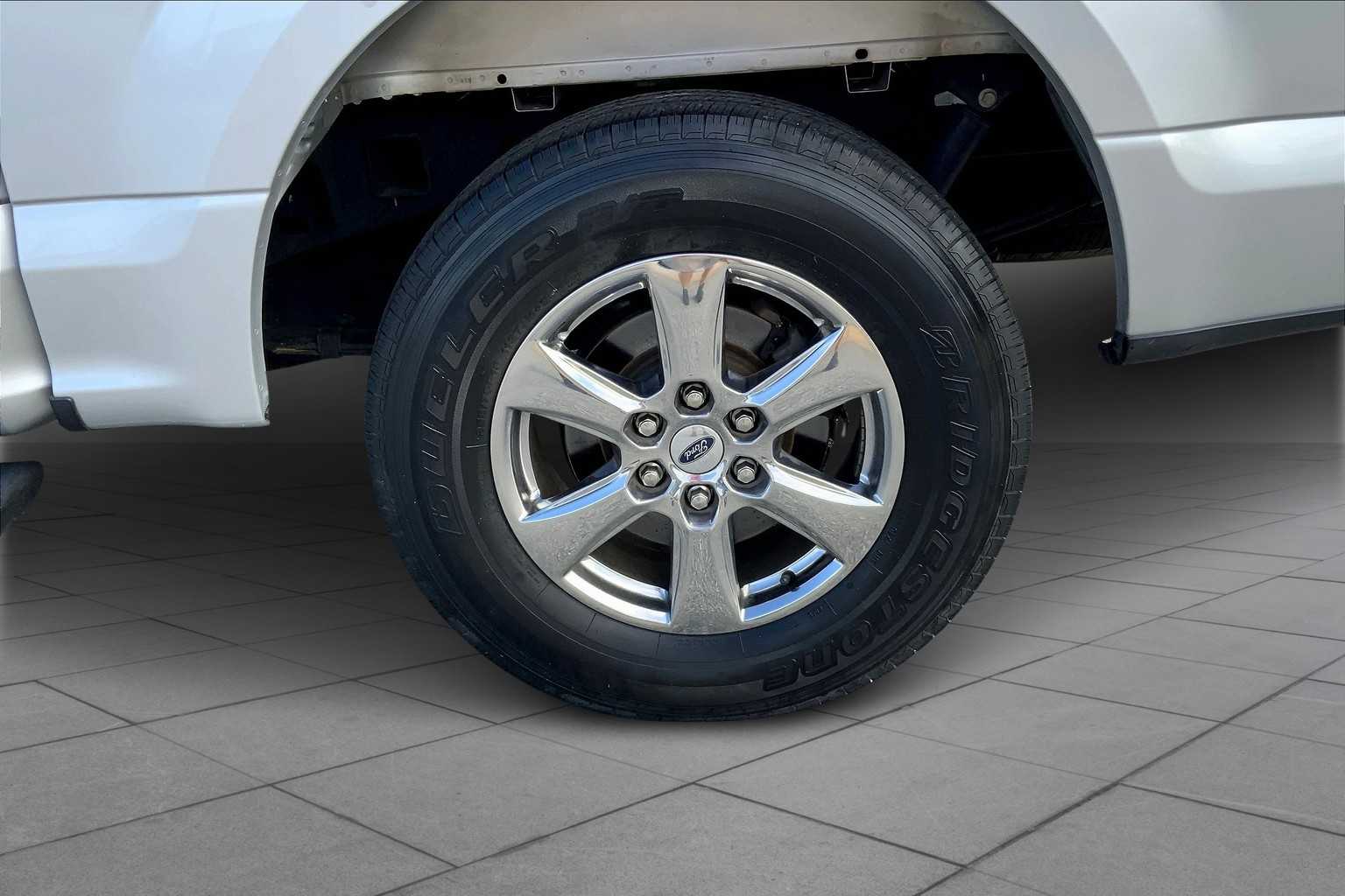 Image 10 of Pre-Owned 2019 Ford F-150 XLT RWD 4 Door Crew Cab Pickup