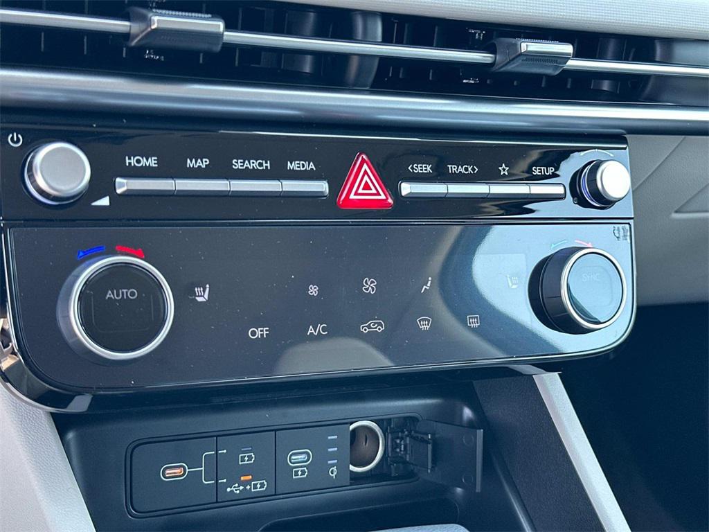 2025 Hyundai Tucson SEL photo 18