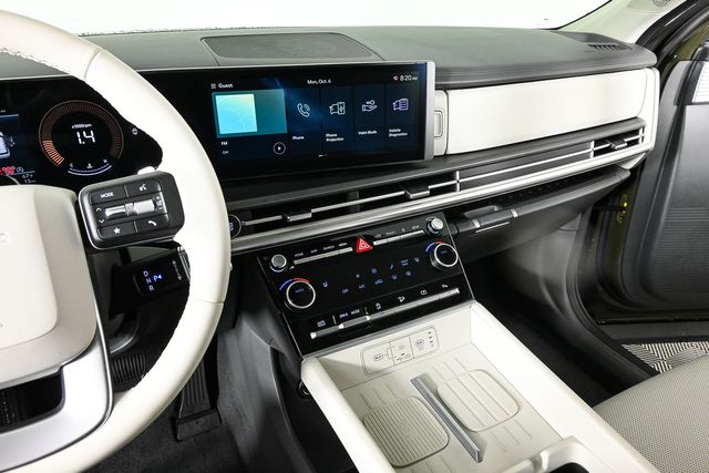 2026 Hyundai Santa Fe SEL photo 12