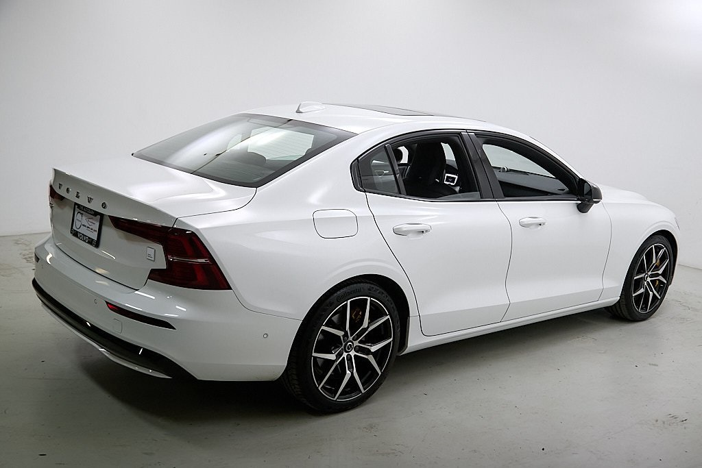 2023 VOLVO S60 - Image 11