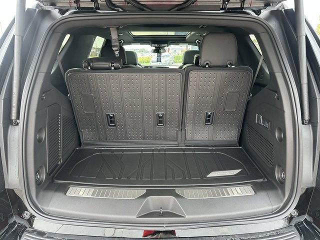 2025 Chevrolet Tahoe Premier photo 19