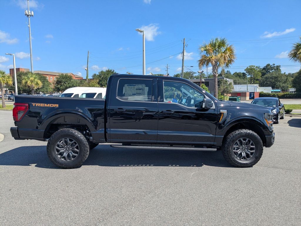 2025 Ford F-150 Tremor photo 2