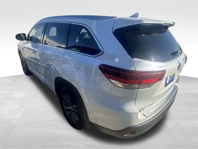 2017 Toyota Highlander SE XLE photo 4