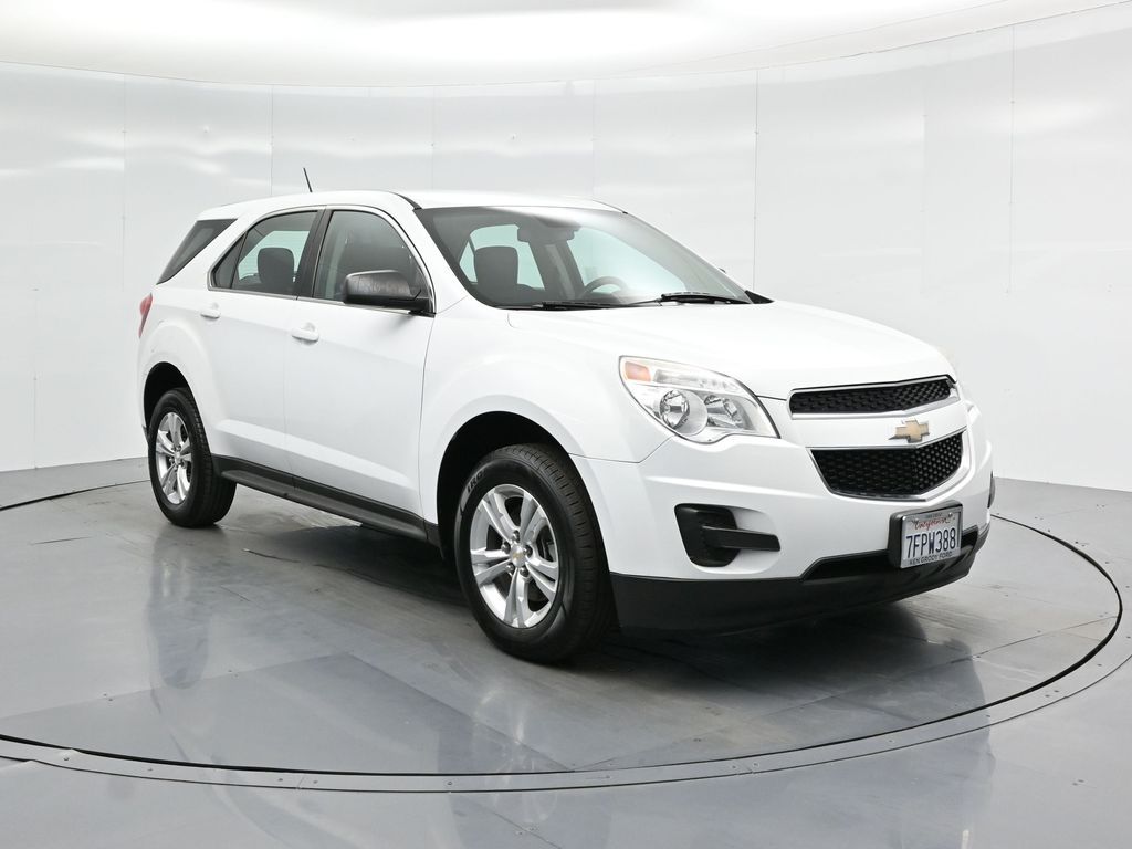 Used 2014 Chevrolet Equinox LS with VIN 1GNALAEK5EZ119085 for sale in Carlsbad, CA