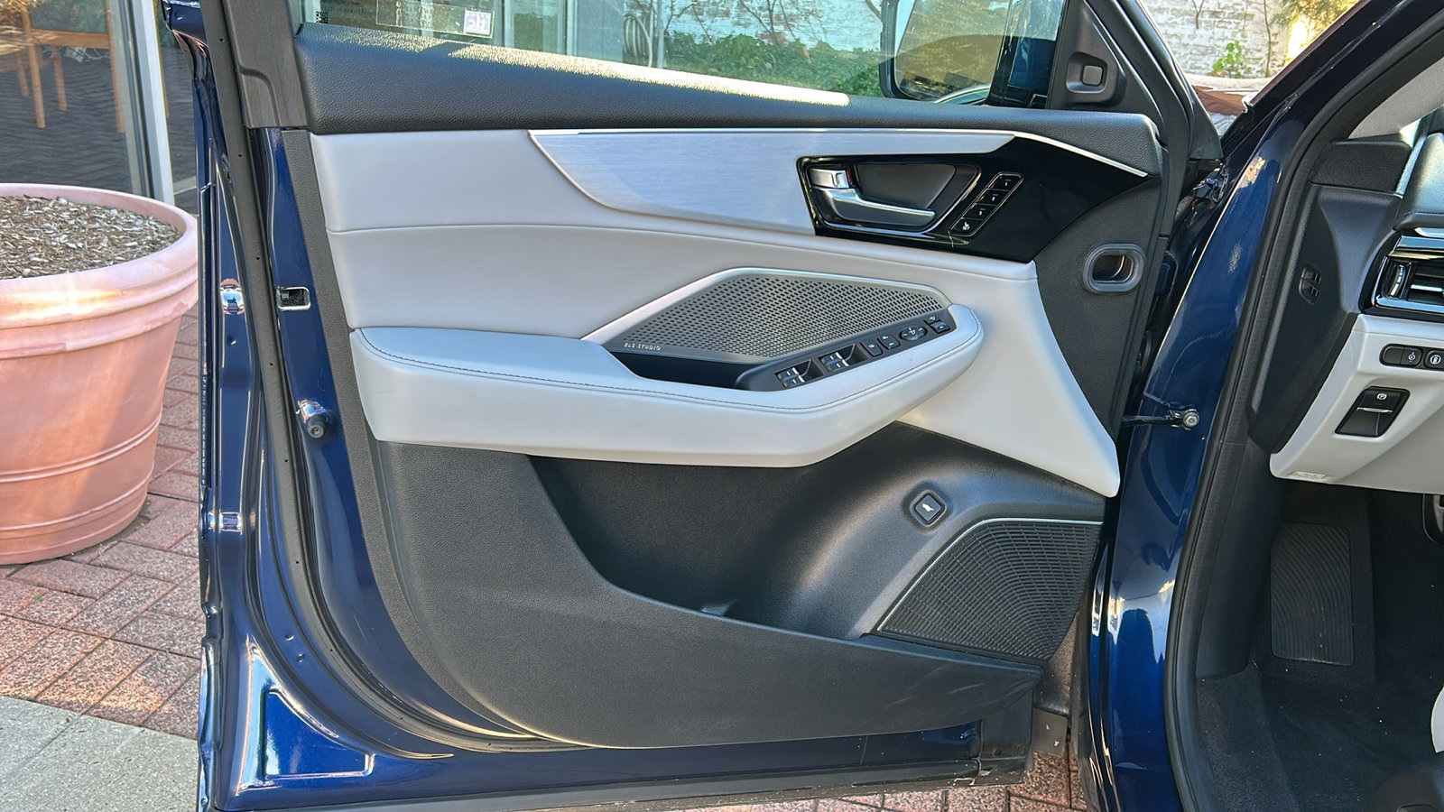 Image of Acura MDX w/Technology Package AWD 4D Sport Utility