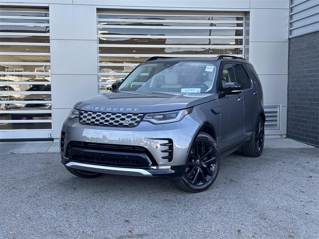 2026 Land Rover Discovery Tempest Edition