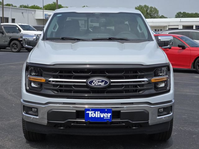 2025 Ford F-150 XLT photo 3