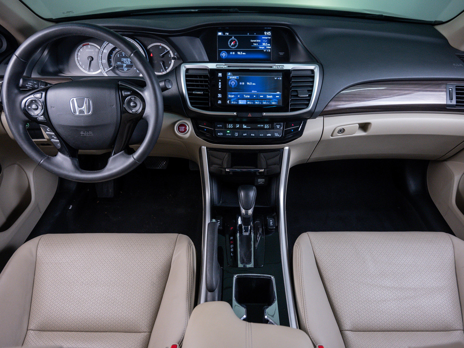 2017 Honda Accord EX-L photo 14